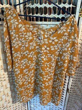 CAbi Mustard Yellow Floral V-Neck Short Sleeve Blouse